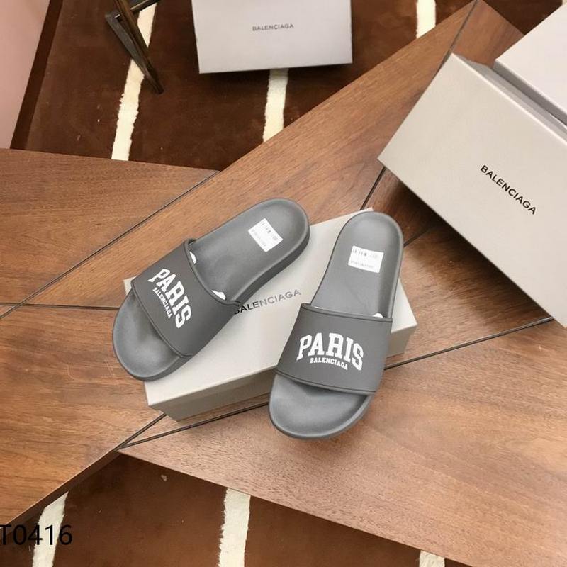 Balenciaga Men's Slippers 125